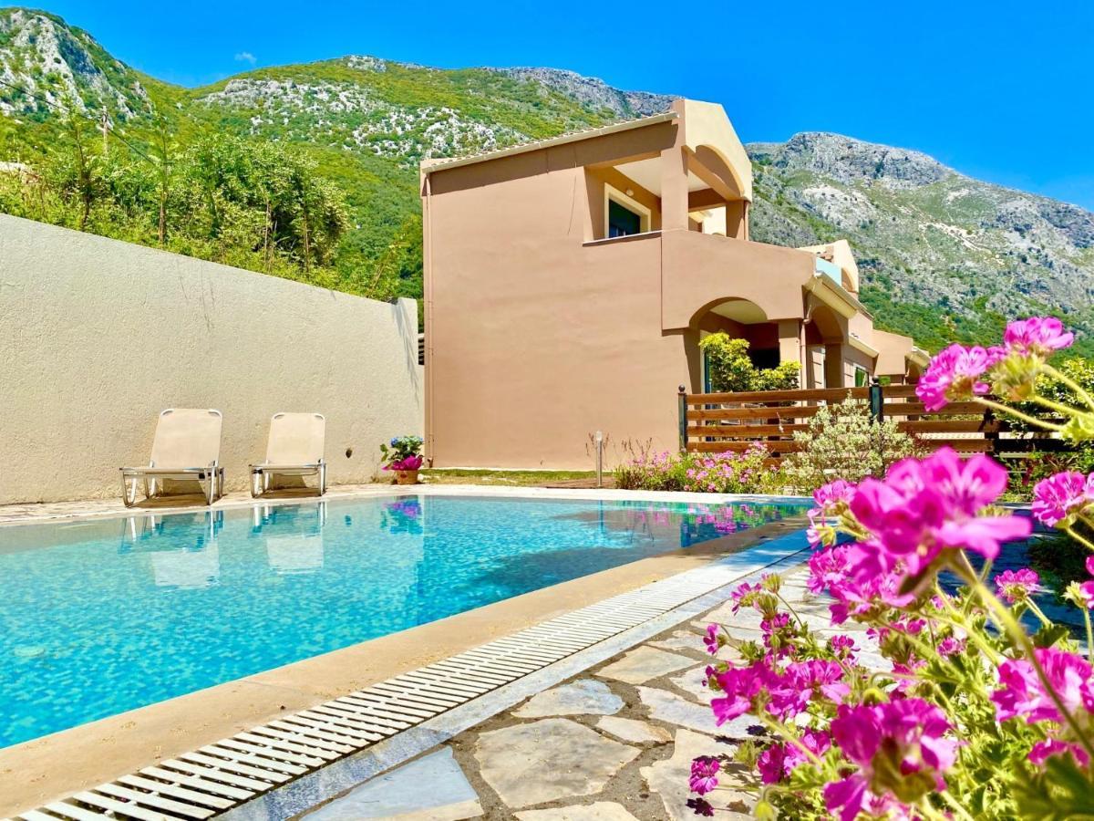 Villa Barbati Dream With Private Pool By Dadovillas Pyrgi  Exterior foto